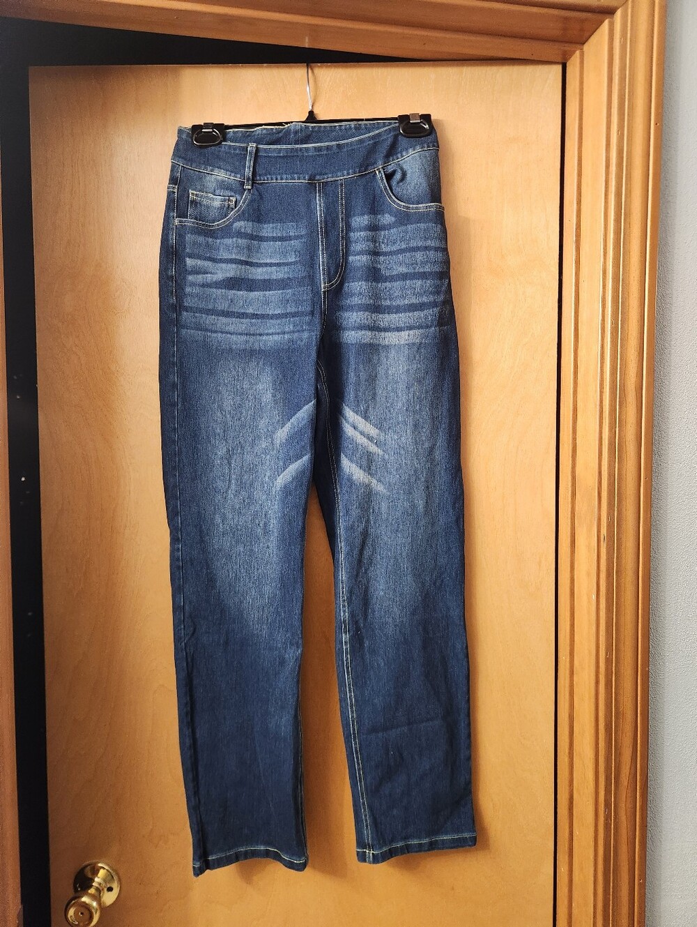 Halara Straight Leg small regular New With Tags